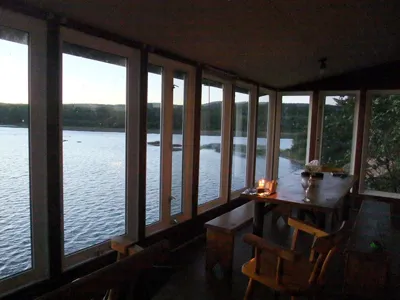 Ginger's Cabin sunroom with Georgian Bay views