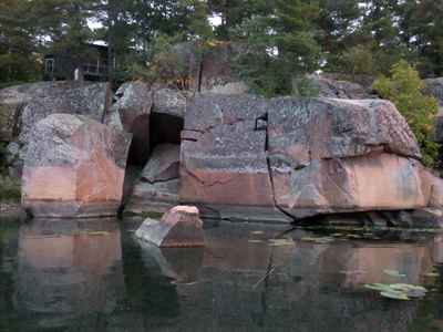 Rusty's Cabin Exterior