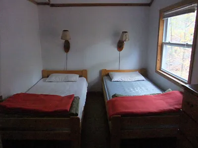 Rusty's Cabin bedroom